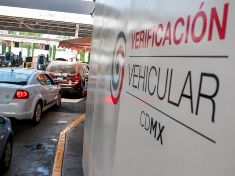 Los servicios de preverificación en CDMX carecen de validez legal ante la SEDEMA.