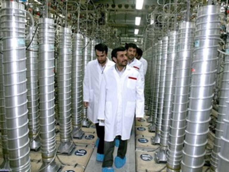 Acepta Irán plan sobre tema nuclear, pero quiere cambios