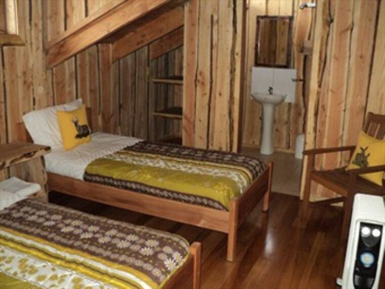 Ventajas de hospedarte en un hostal.'Lobby W' con Fernanda Delgadillo