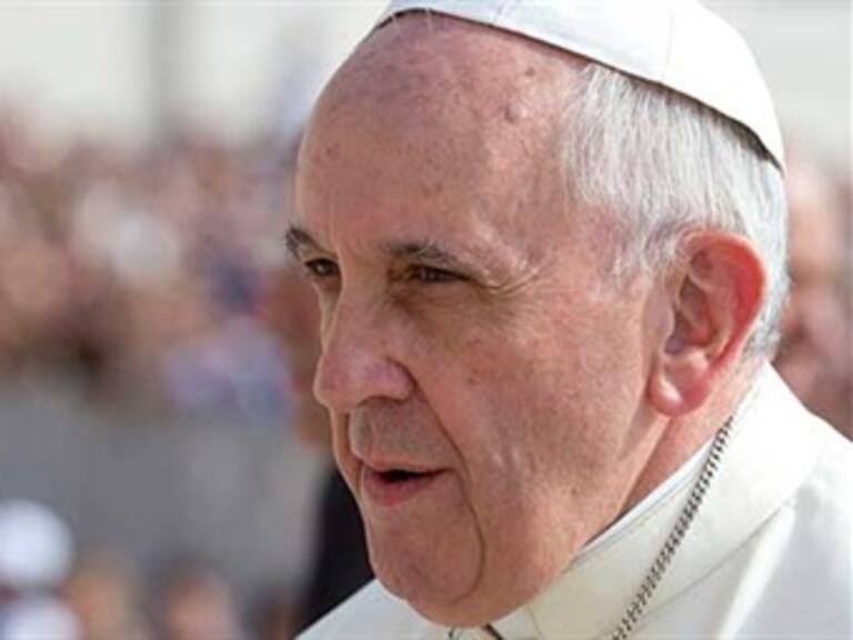 Urge reforzar la lucha contra el ‘vergonzoso’ tráfico de personas: Papa Francisco