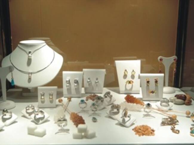 Buscan Procuradurías del país a banda roba joyerías