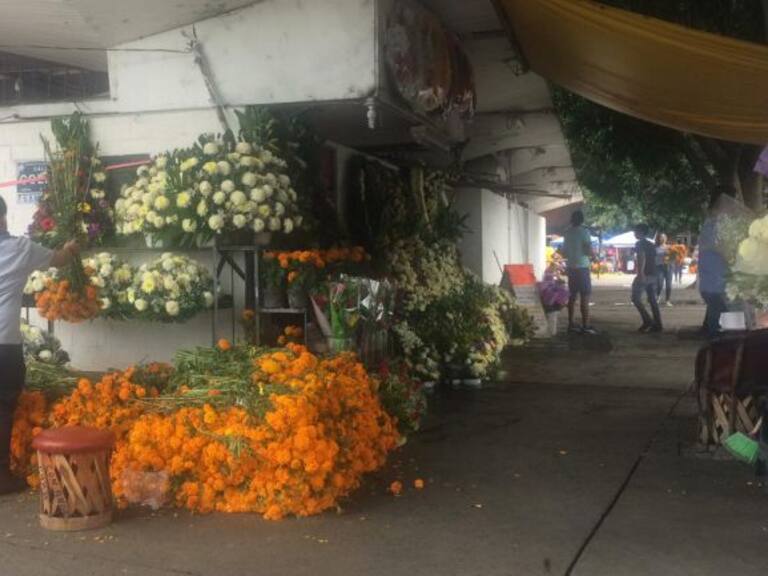 Sube 40% la venta de flores este Día de Muertos