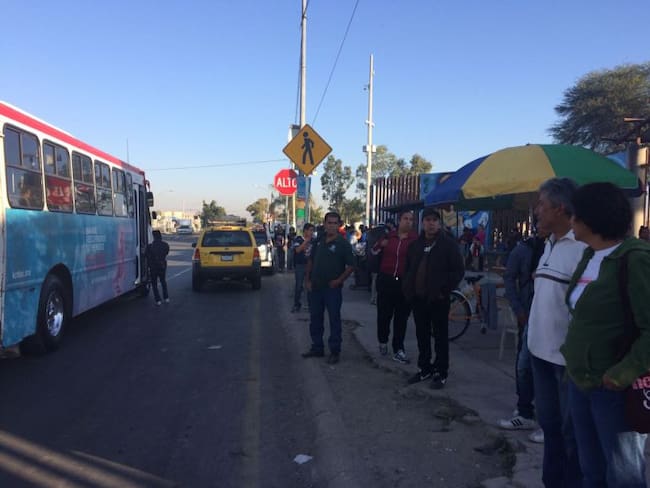 Vecinos de Tlajomulco, los más afectados por paro camionero