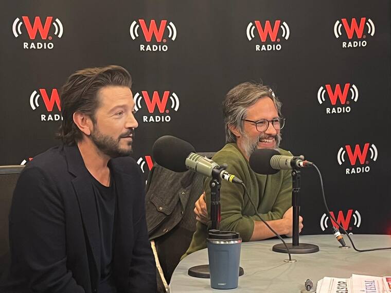 La Maquina, un boxeador en el ocaso de su carrera, cuyo hábil manager le consigue una última oportunidad para pelear por un título