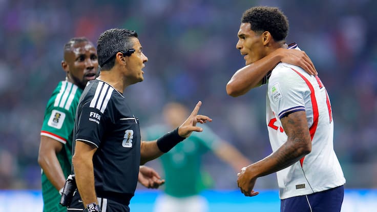 FIFA revela castigo para Jarell Quansah, jugador inglés tras su expulsión ante México