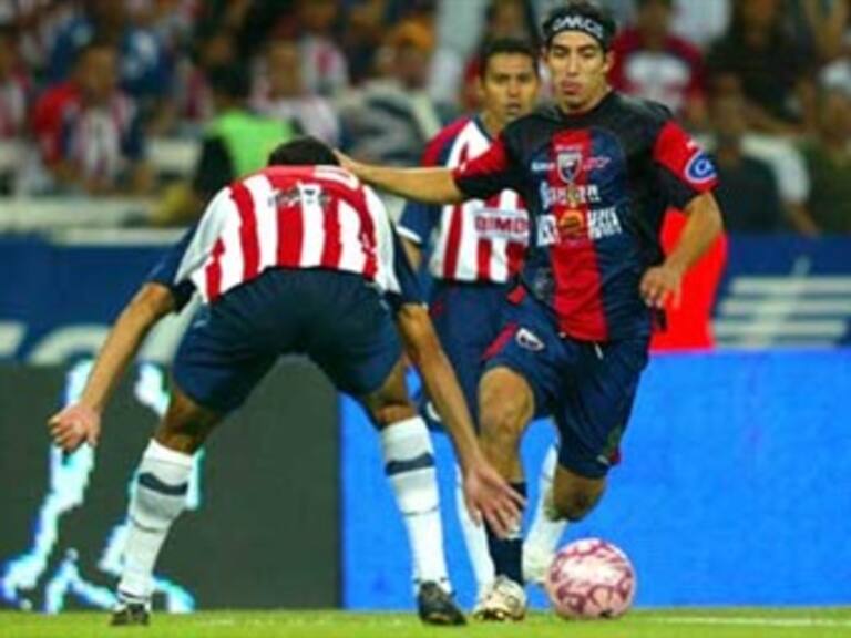 Chivas obligado a conseguir primera victoria cuando reciba al Atlante