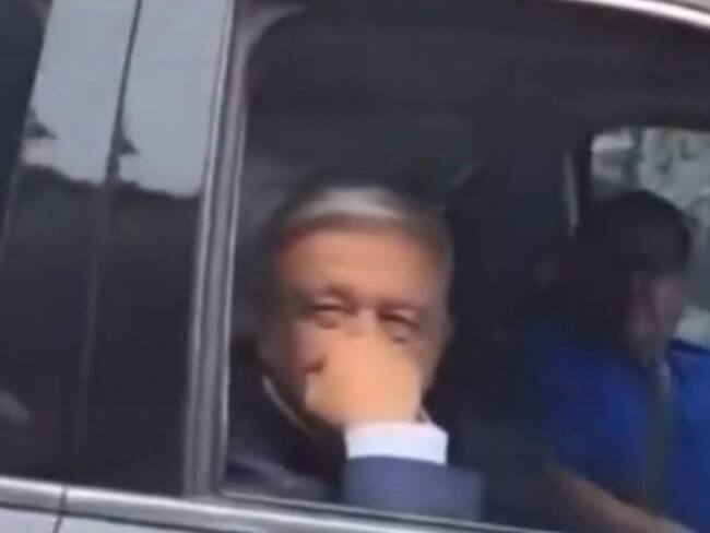 AMLO queda varado en Autopista del Sol en su intento de llegar a Acapulco