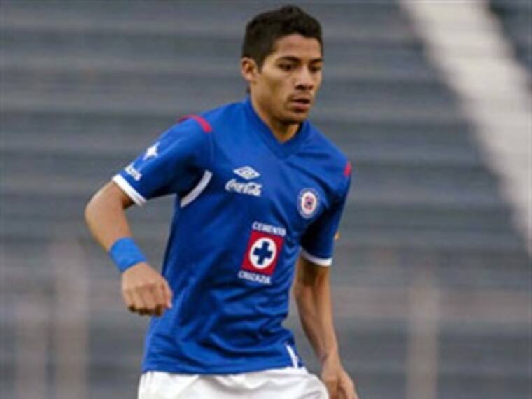 Llega Javier Aquino al Rayo Vallecano de Madrid