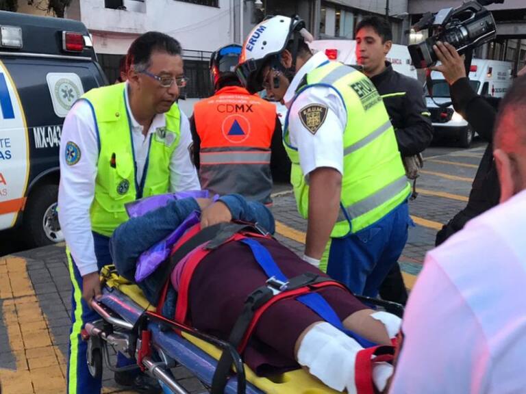 Caos en el Metro Chabacano; tres personas lesionadas