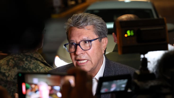 Monreal critica compra de camionetas blindadas por ministros de la SCJN