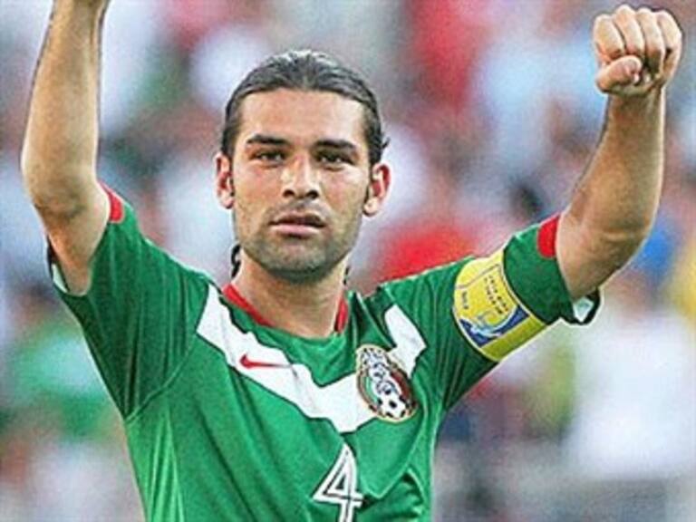Señala Rafa Márquez que es momento de ver más jóvenes en el Tri