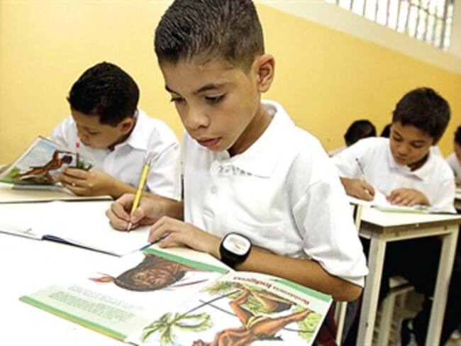 Planes de educación. Roberto Morán, experto financiero