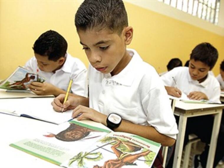 Planes de educación. Roberto Morán, experto financiero