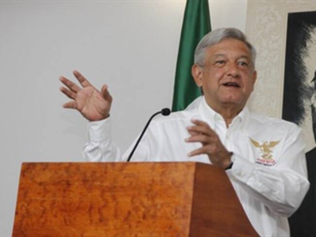 Critica AMLO mesa de la verdad entre PAN y PRI