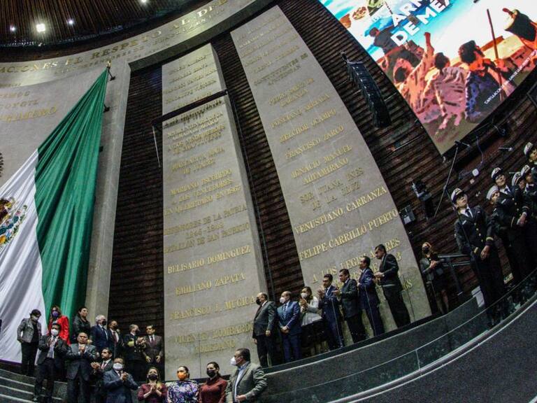 Cámara de Diputados reconoce a la Armada de México en su Muro de Honor
