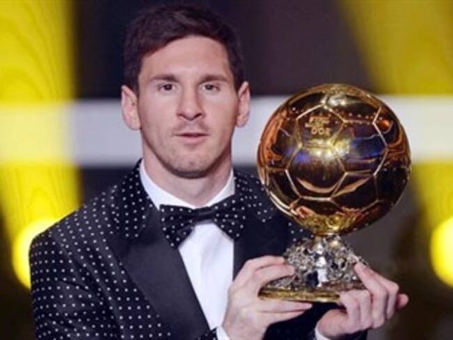 Encumbra a Leo Messi su cuarto Balón de Oro consecutivo