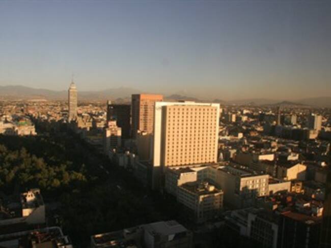 Prevé SMN cielo despejado a medio nublado en DF