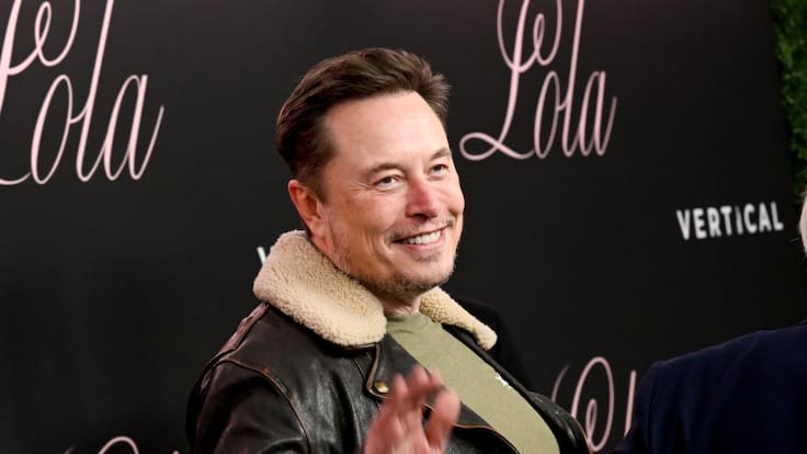Elon Musk revela cuándo la IA superará a la inteligencia humana  
