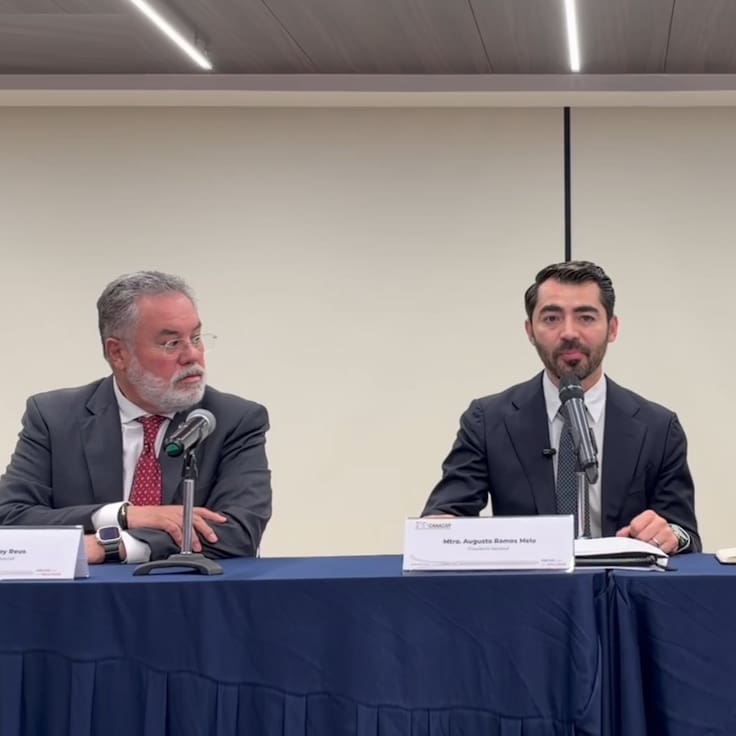 Aclara CANACAR que transportistas no bloquearán carreteras; dejarán de circular por falta de recursos