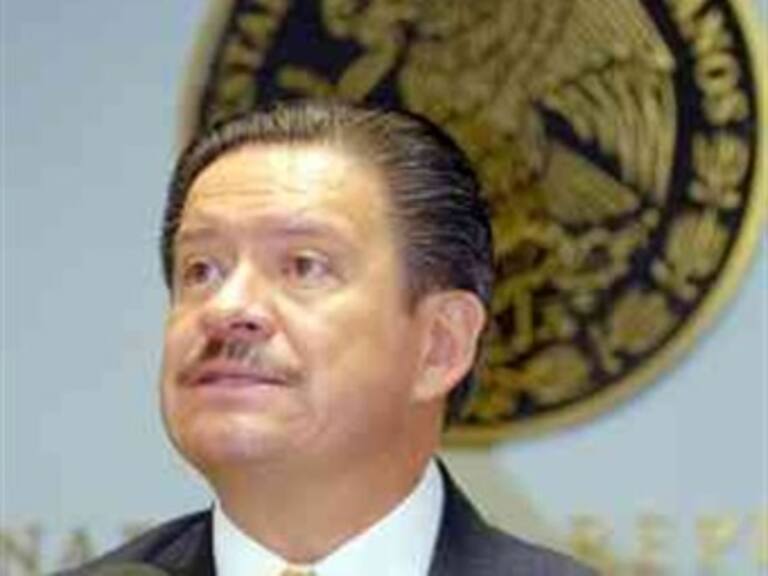 Rechaza Navarrete acusación de Calderón