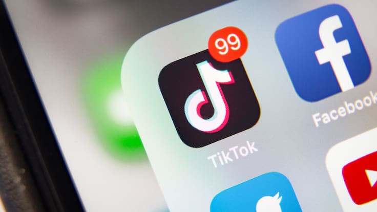 TikTok revive los clubes de lectura y convierte el hábito de leer en una experiencia compartida