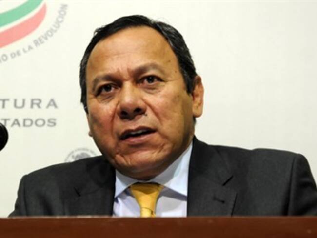 'Si queremos modernizar Pemex, pero sin modificar la Constitución'. Jesús Zambrano, Presidente Nacional del PRD