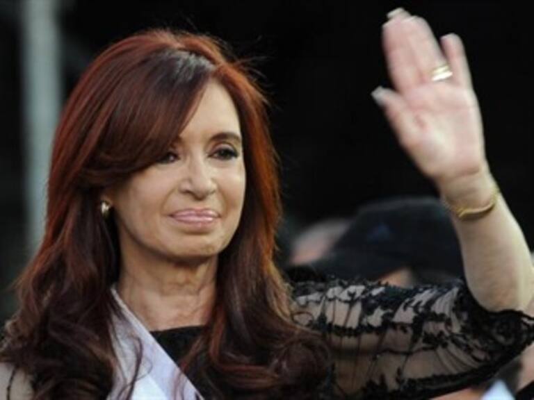 Cristina Fernández presenta un cuadro de sigmoiditis