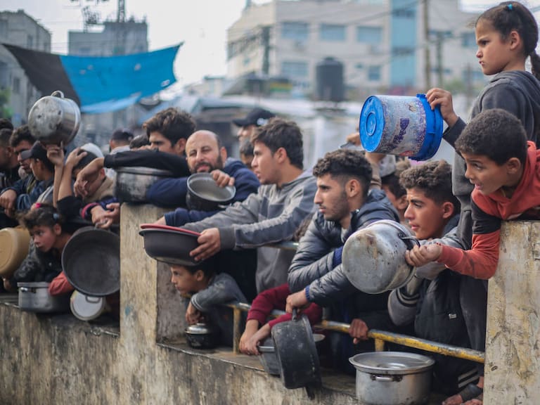 En Rafah se habla de 48 personas heridas y una fallecida tras intentar acceder a sitio de distribución de ayuda humanitaria.