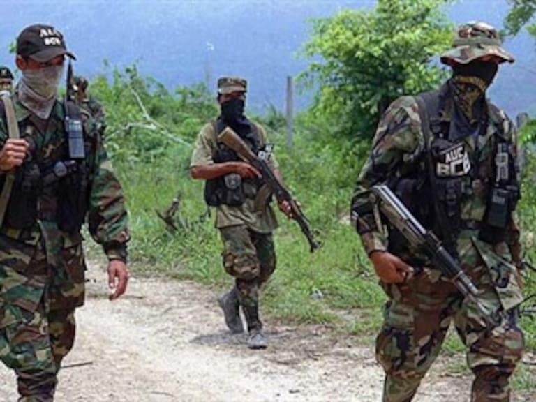 Asegura EU que Ejército mexicano entrenó a paramilitares