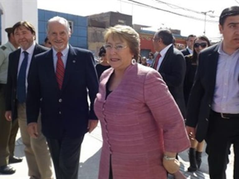 Suspende Bachelet  actividades públicas tras atentado en el Metro