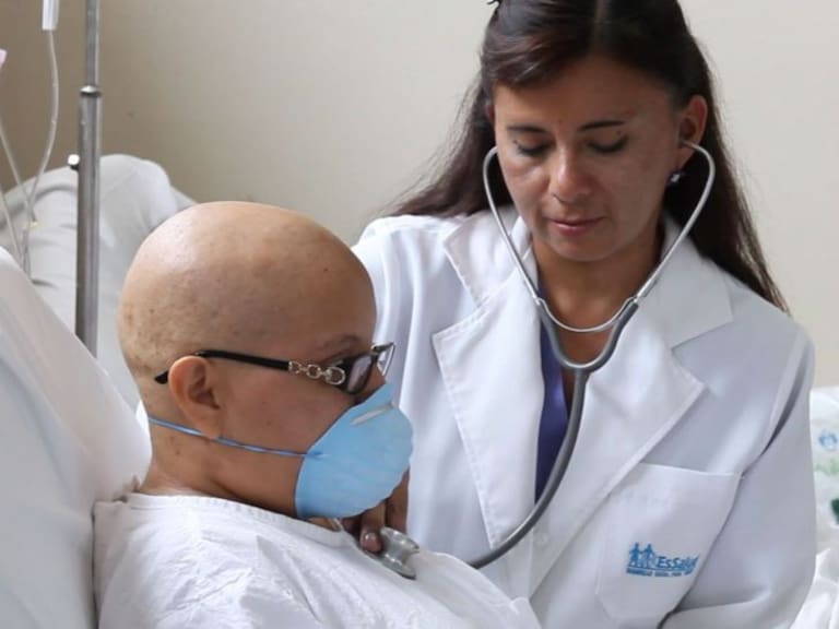 En Estados Unidos aprueban un innovador tratamiento contra el cáncer