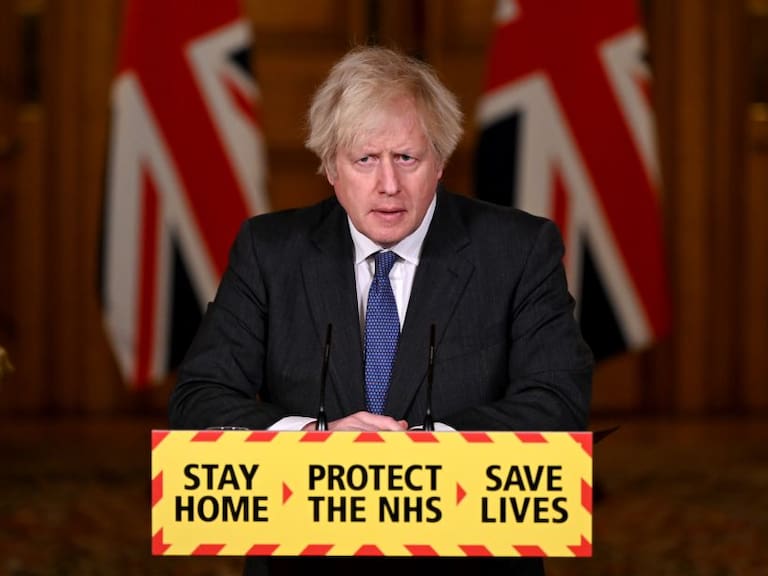 Nueva cepa de COVID-19 podría ser 30% más mortal: Boris Johnson