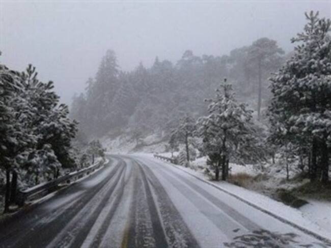 El Ajusco y la Marquesa se pintan de blanco