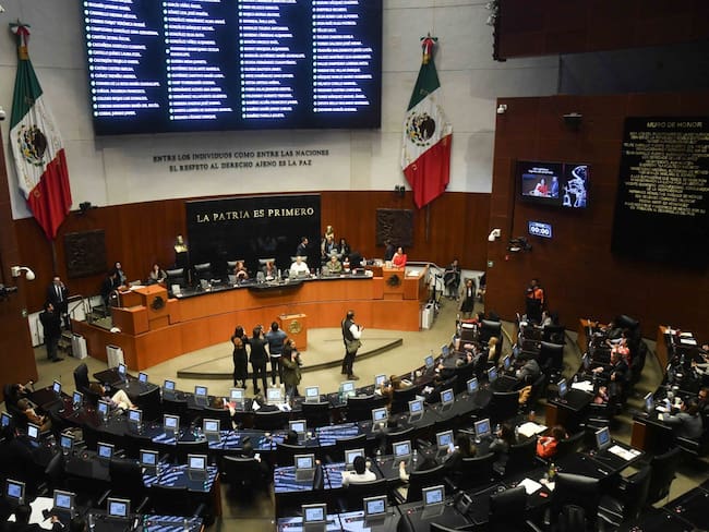 !Te vas¡ o ¡te vas!... Senado avala renuncia de Gertz Manero por “causa grave”; Ernestina Godoy asume FGR como encargada de Despacho