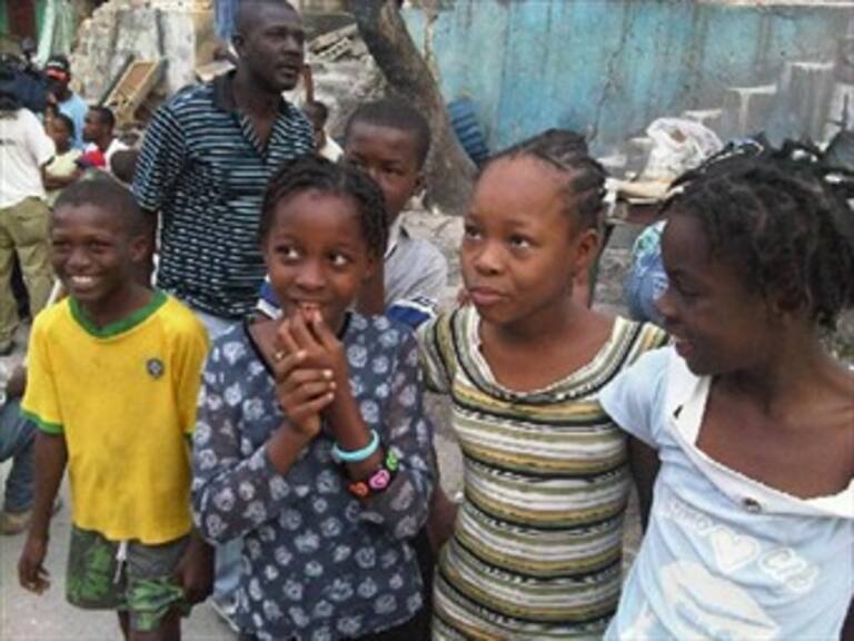 Haití decidirá sobre adopción de niños: SRE