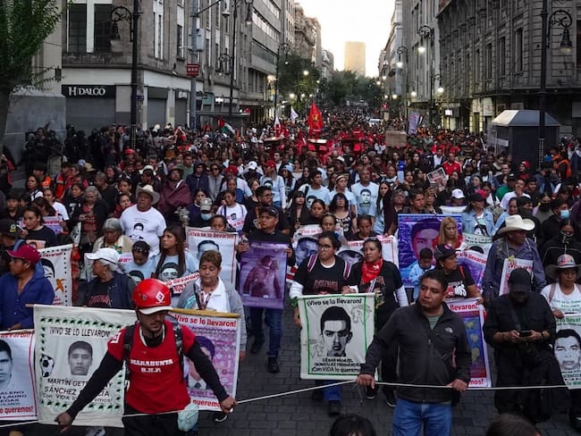 Con la Presidenta se ha estancado la investigación del caso Ayotzinapa, afirma Isidoro Vicario, abogado de los padres y madres de los 43