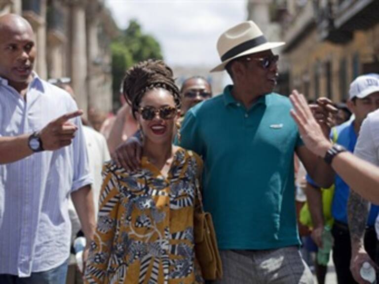 Responde el rapero Jay-Z con canción a controversia sobre viaje a Cuba