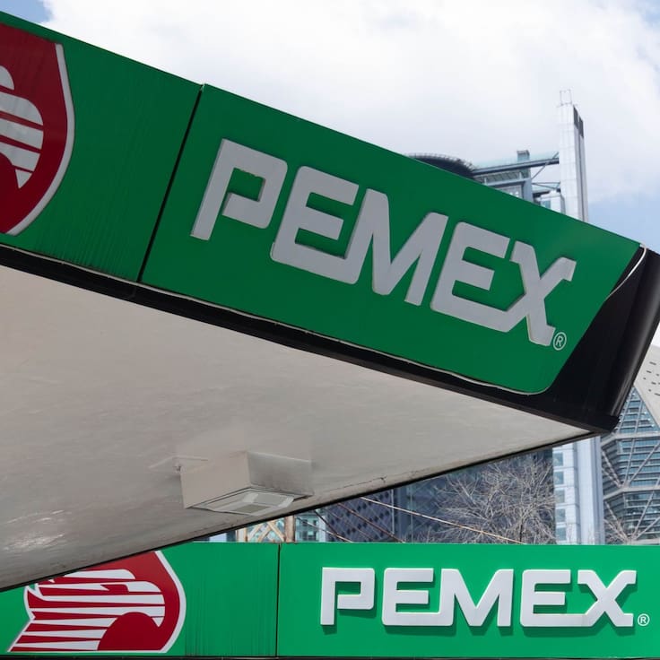 PAN advierte que Morena destruye a Pemex por mayor deuda y caída en producción