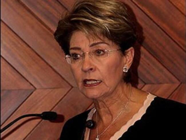 Mercedes Juan destaca manejo adecuado a brote de cólera en México