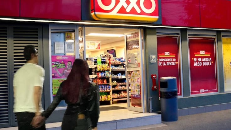 Destaca Sheinbaum reducción de robo con violencia en OXXO’s del país