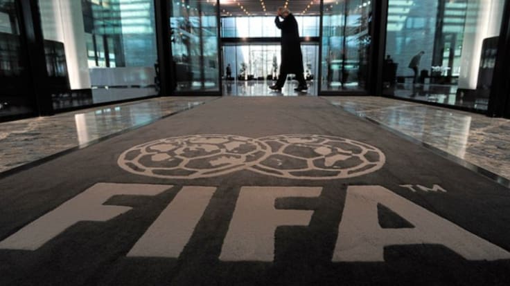 La FIFA da a conocer premio que le competirá al Balón de Oro