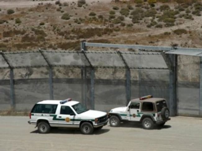 FBI acusa a Ejército de apuntar a agentes fronterizos