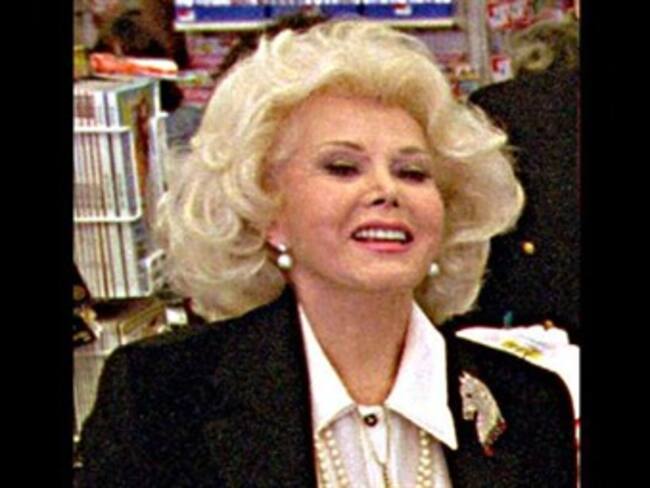 Regresa Zsa Zsa Gabor al hospital