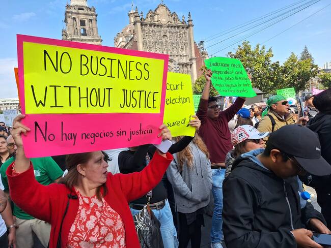 Continúan protestas de trabajadores del Poder Judicial