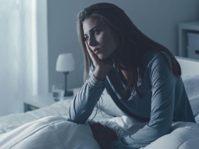 10 pésimos hábitos que pueden terminar en trastornos del sueño