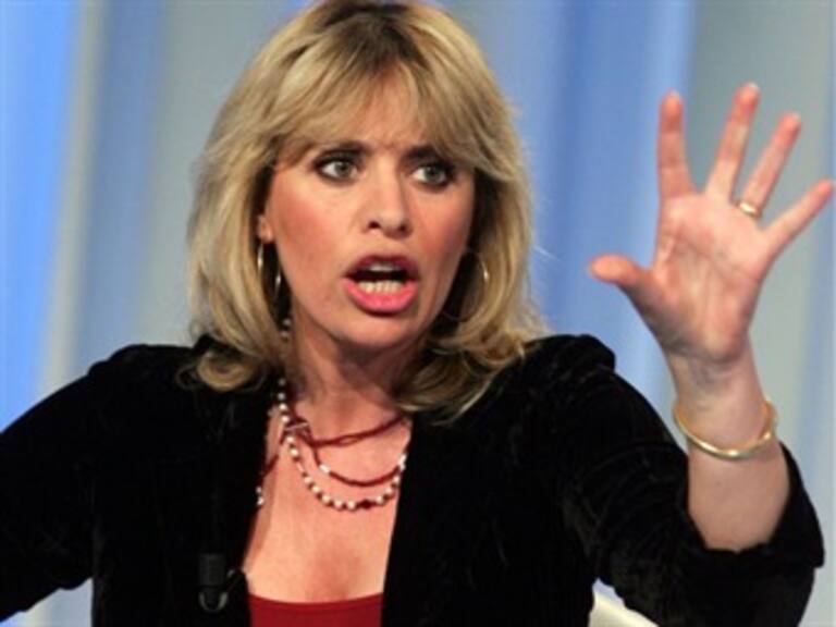 Chantajean a nieta de Mussolini con vídeo porno