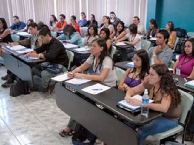 'Maestros de Reino Unido en grave peligro': Joan Cerezo