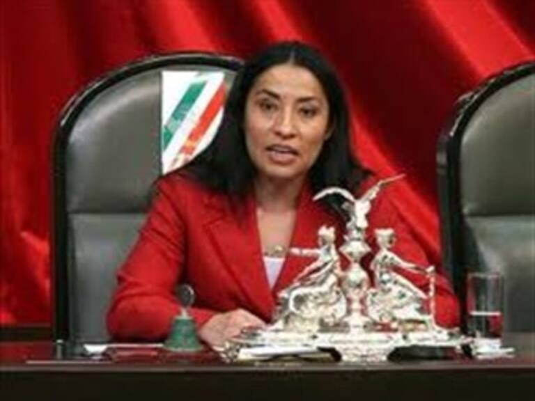 Ruth Zavaleta le dice no a Manuel Espino y René Arce