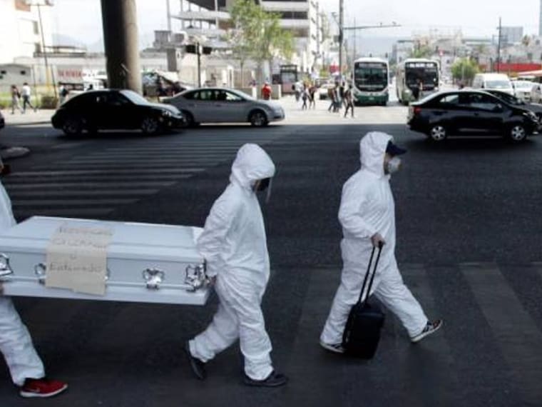”México oculta miles de muertes por Covid-19”