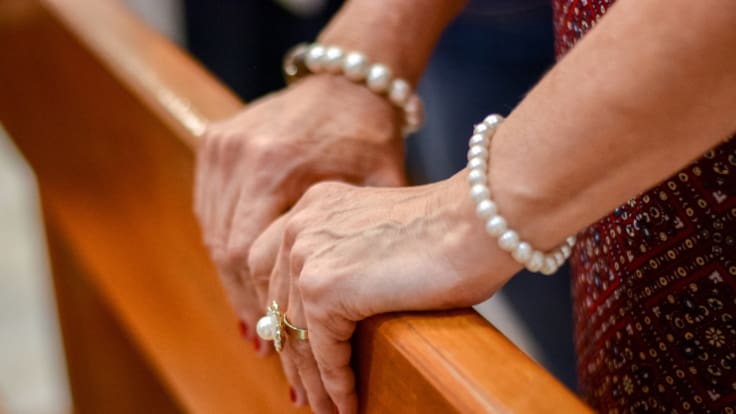 ¿Se puede perder una pensión por viudez si me caso de nuevo? Esto debes saber en 2026